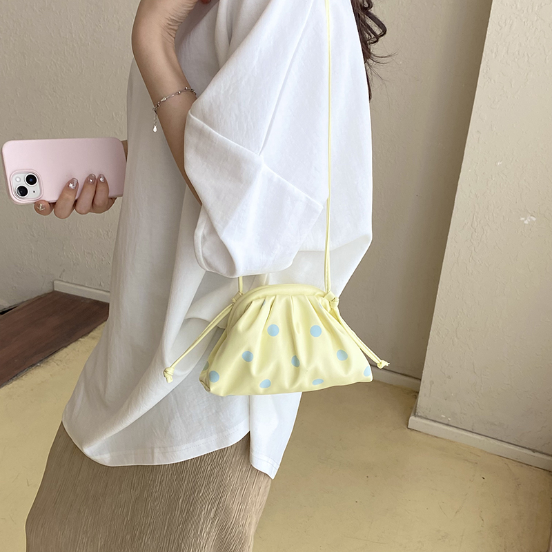 MOODS Tas Tangan & Dompet Desa - Women Bags Mini ulasan dan harga