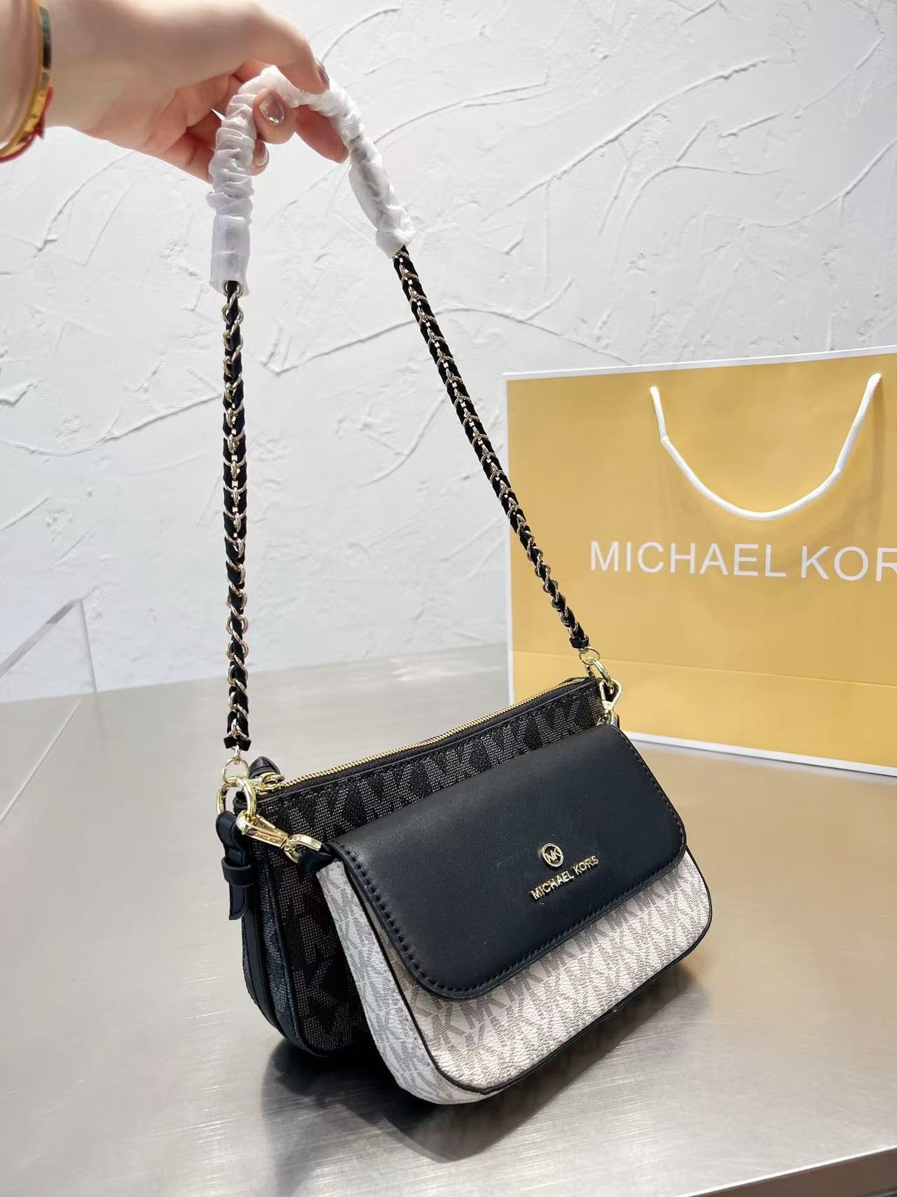 Tas bahu dan selempang wanita  - Women'S Bags Michael Kors ulasan dan harga